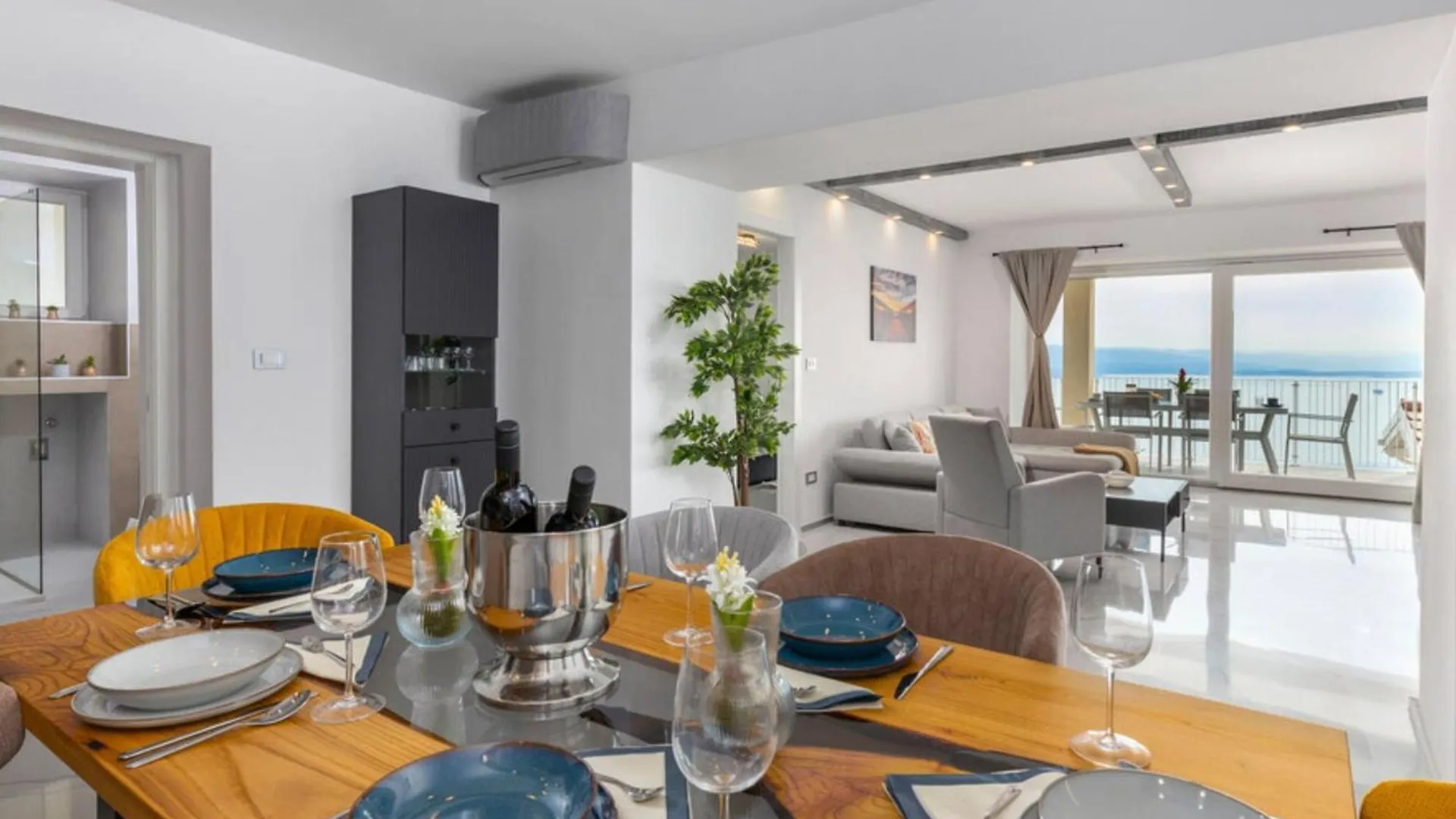 Apartments Bregha Matulji 0*,  Croatia