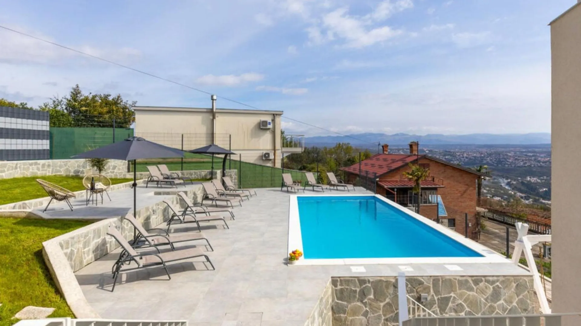Apartments Bregha Matulji 0*,  Croatia